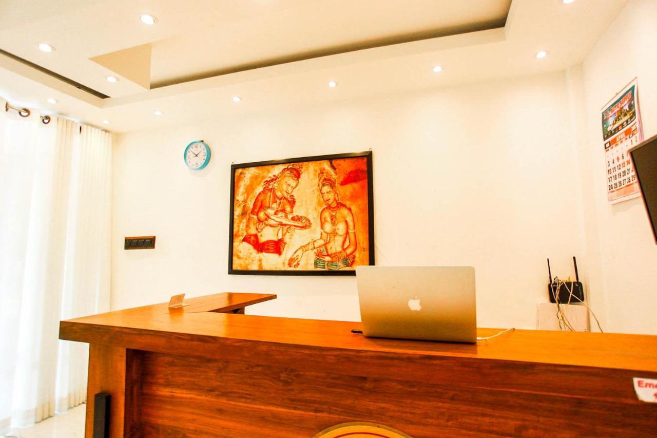 Hotel Supreme Dambulla Exteriér fotografie